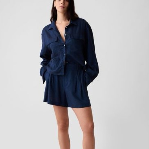 GAP 365 High Rise Linen-Blend Shorts in Indigo Blue - Picture 1 of 6